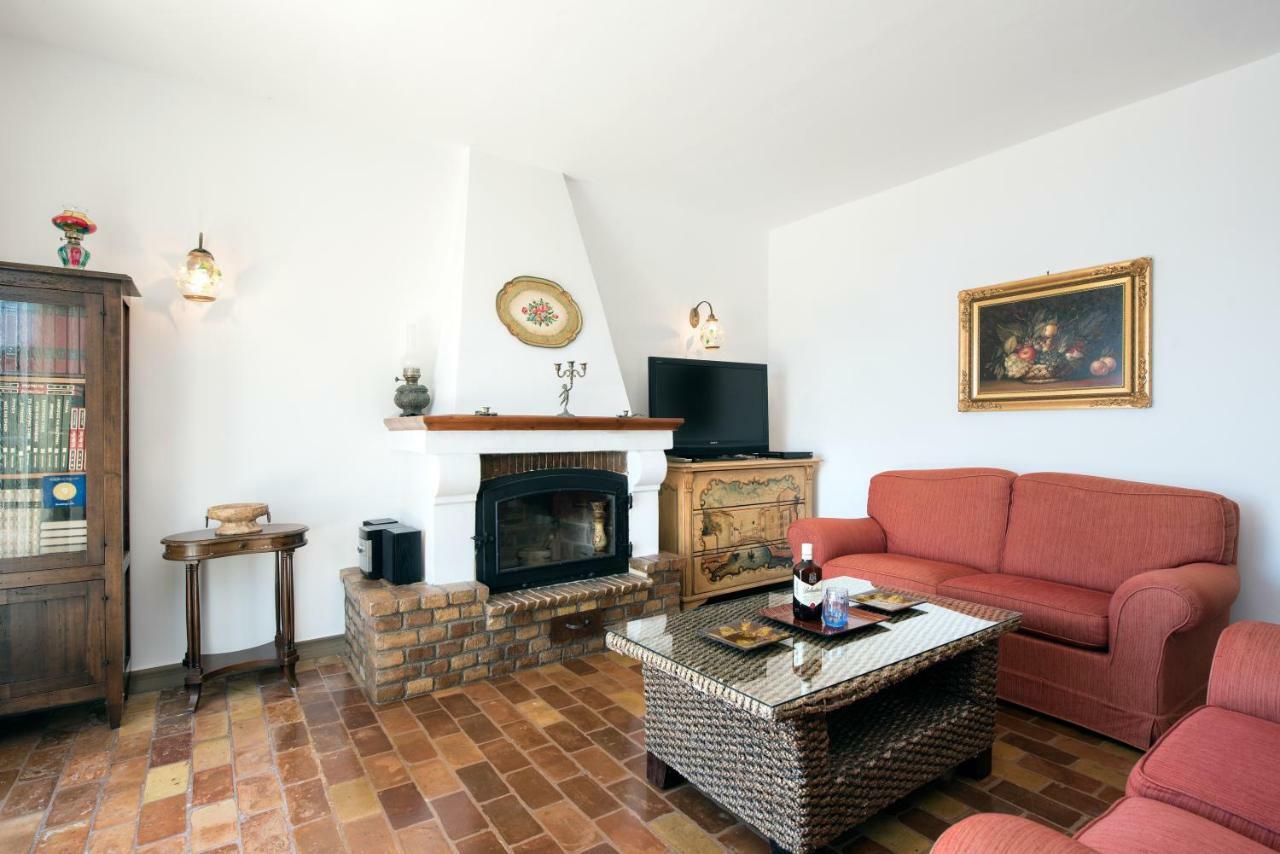 Villa Anastasia Spartylas Exteriör bild
